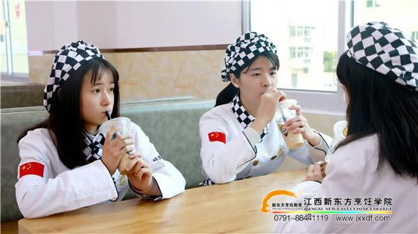 У�@�h(hu��n)��