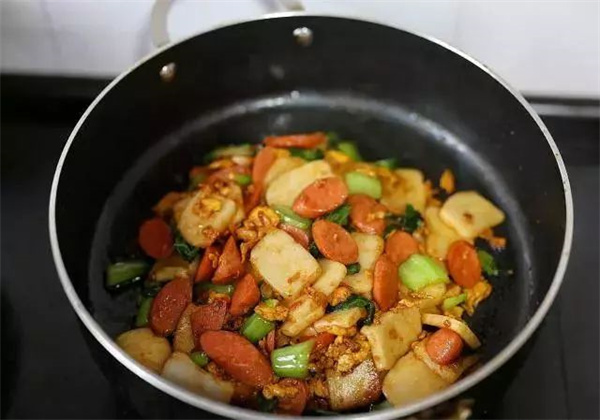 <a href=http://www.8881133.com target=_blank class=infotextkey>江西新東方烹飪學(xué)校</a>.jpg