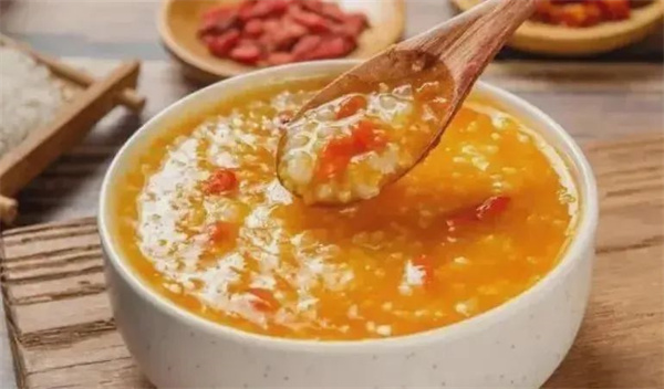 <a href=http://www.8881133.com target=_blank class=infotextkey>江西新東方烹飪學(xué)校</a>.jpg