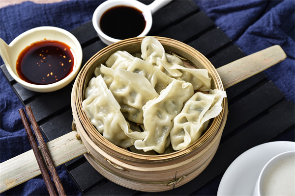 <a href=http://www.8881133.com target=_blank class=infotextkey>江西新東方烹飪學(xué)校</a>.jpg