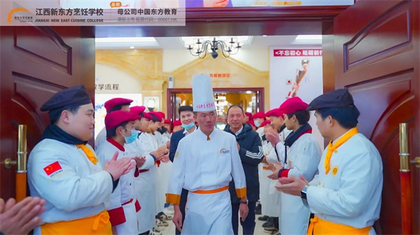 <a href=http://www.8881133.com target=_blank class=infotextkey>江西新東方烹飪學校</a>.jpg