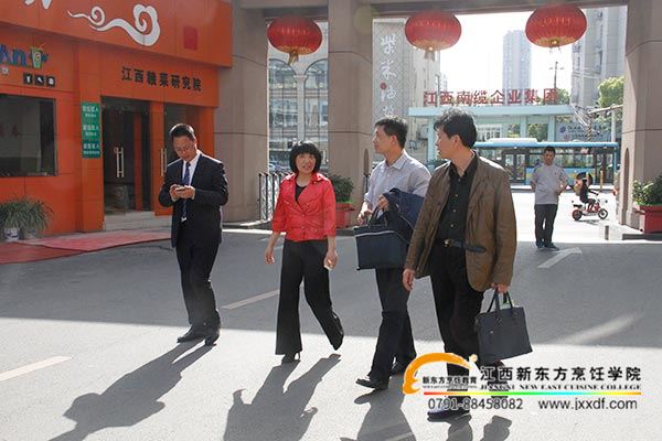 �н�����������һ���W�R��Ժ