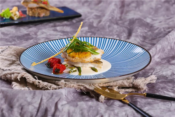 <a href=http://www.8881133.com target=_blank class=infotextkey>江西新東方烹飪學(xué)校</a>.jpg