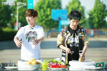 <a href=http://www.8881133.com target=_blank class=infotextkey>�����|����WУ</a>.jpg