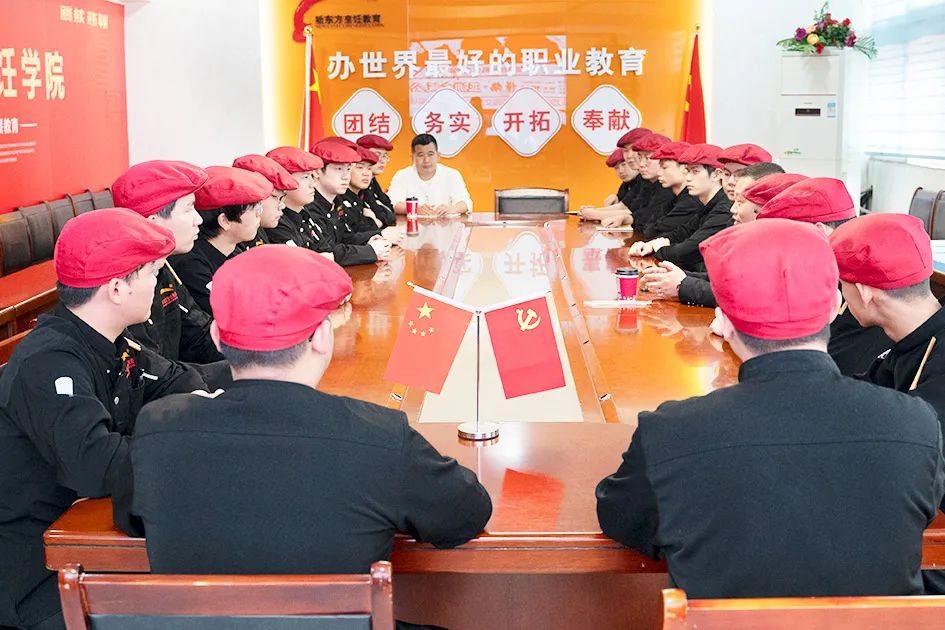 <a href=http://www.8881133.com target=_blank class=infotextkey>江西新東方烹飪學(xué)校</a>