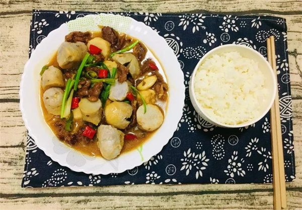 <a href=http://www.8881133.com target=_blank class=infotextkey>江西新東方烹飪學校</a>.jpg