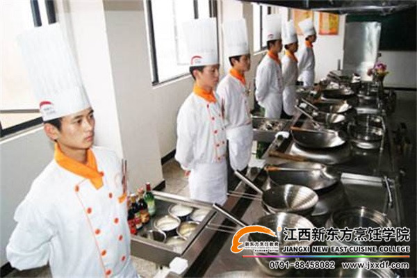 學(xué)廚師哪家厲害.jpg