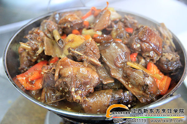 <a href=http://www.8881133.com target=_blank class=infotextkey>江西新東方烹飪學(xué)校</a>.jpg