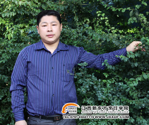 <a href=http://www.8881133.com target=_blank class=infotextkey>江西新東方烹飪學院</a>學子江遠會