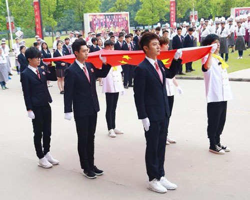 <a href=http://www.8881133.com target=_blank class=infotextkey>�����|����W(xu��)У</a>.jpg