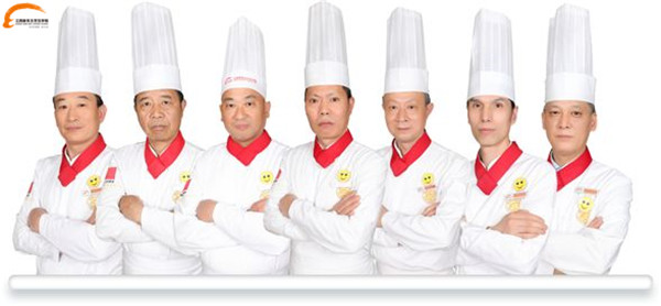 <a href=http://www.8881133.com target=_blank class=infotextkey>江西新東方烹飪學(xué)院</a>老師.jpg