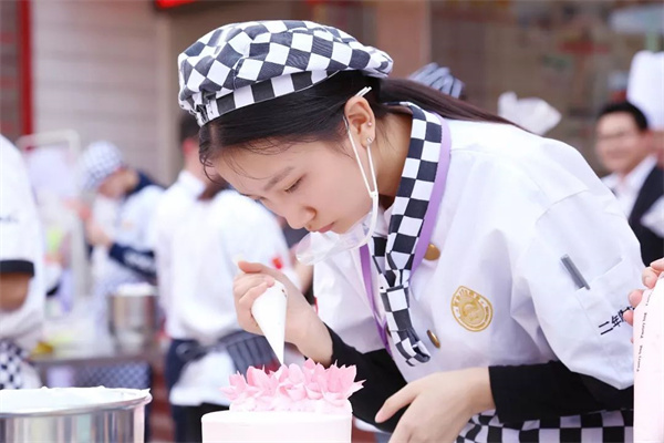 <a href=http://www.8881133.com target=_blank class=infotextkey>|W(xu)У</a>.jpg