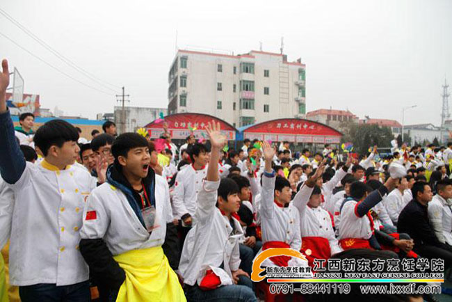 ̤���ഺ���������҂��R��һ��