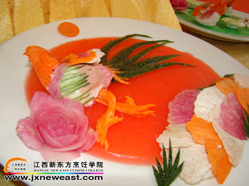 <a href=http://www.8881133.com target=_blank class=infotextkey>江西新東方烹飪學院</a>學生作品