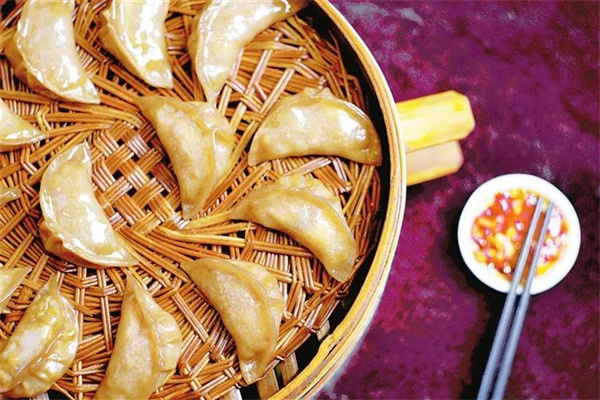 <a href=http://www.8881133.com target=_blank class=infotextkey>江西新東方烹飪學(xué)校</a>.jpg