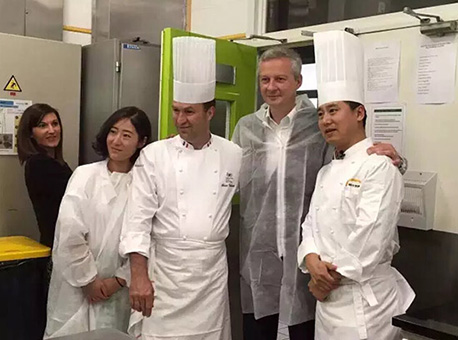 <a href=http://www.8881133.com target=_blank class=infotextkey>江西新東方烹飪學校</a>.jpg