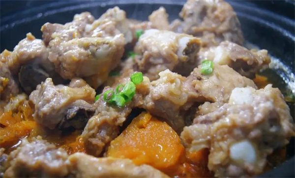 <a href=http://www.8881133.com target=_blank class=infotextkey>江西新東方烹飪學(xué)校</a>