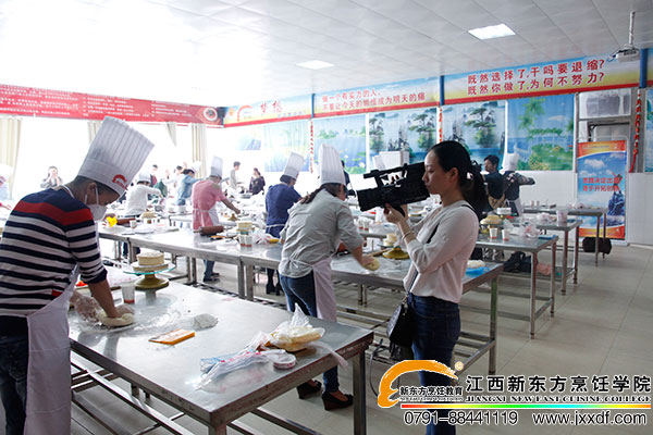 <a href=http://www.8881133.com target=_blank class=infotextkey>�����|����W(xu��)У</a>.jpg