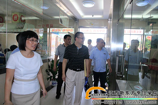 <a href=http://www.8881133.com target=_blank class=infotextkey>江西新東方烹飪學(xué)校</a>.jpg