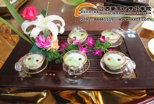 <a href=http://www.8881133.com target=_blank class=infotextkey>江西新東方烹飪學(xué)院</a>學(xué)生獲獎作品9~.jpg