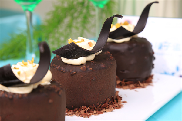 <a href=http://www.8881133.com target=_blank class=infotextkey>江西新東方烹飪學校</a>.jpg