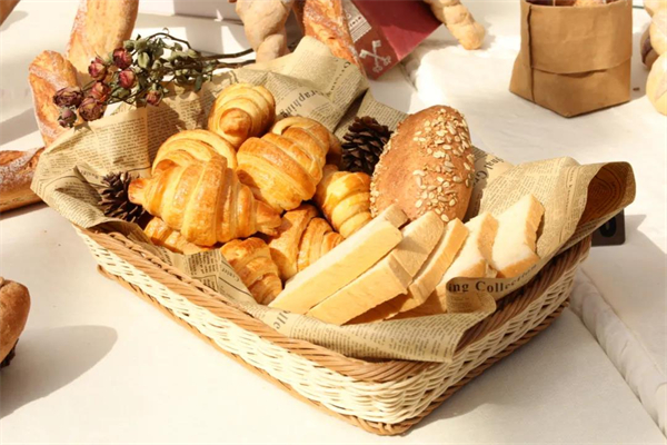 <a href=http://www.8881133.com target=_blank class=infotextkey>江西新東方烹飪學(xué)校</a>.jpg