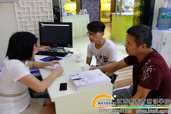 <a href=http://www.8881133.com target=_blank class=infotextkey>�����|����W(xu��)У</a>.jpg