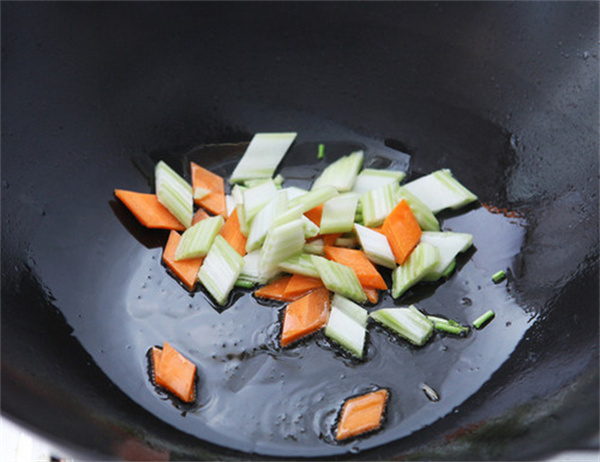 <a href=http://www.8881133.com target=_blank class=infotextkey>江西新東方烹飪學(xué)校</a>.jpg