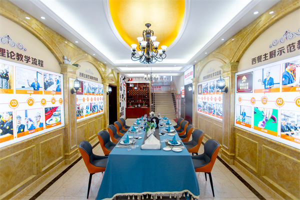 <a href=http://www.8881133.com target=_blank class=infotextkey>江西新東方烹飪學(xué)校</a>.jpg