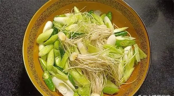 <a href=http://www.8881133.com target=_blank class=infotextkey>江西新東方烹飪學校</a>.jpg