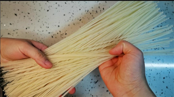 <a href=http://www.8881133.com target=_blank class=infotextkey>江西新東方烹飪學(xué)校</a>.jpg