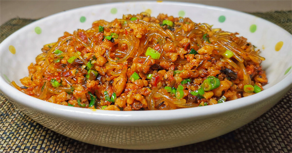 <a href=http://www.8881133.com target=_blank class=infotextkey>江西新東方烹飪學(xué)校</a>.jpg