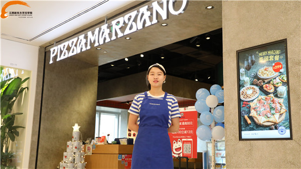 <a href=http://www.8881133.com target=_blank class=infotextkey>江西新東方烹飪學(xué)院</a>學(xué)子.jpg