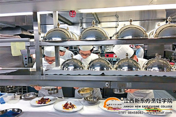 來(lái)<a href=http://www.8881133.com target=_blank class=infotextkey><a href=http://www.8881133.com target=_blank class=infotextkey>江西新東方烹飪學(xué)院</a></a>學(xué)廚師就是學(xué)技術(shù).jpg