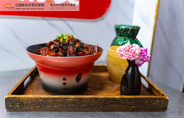 <a href=http://www.8881133.com target=_blank class=infotextkey>江西新東方烹飪學校</a>.jpg