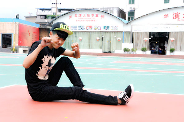 <a href=http://www.8881133.com target=_blank class=infotextkey>江西新東方烹飪學(xué)校</a>.jpg