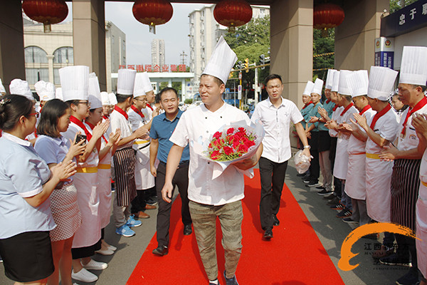 名師進(jìn)校園