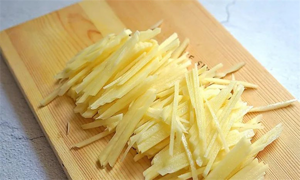 <a href=http://www.8881133.com target=_blank class=infotextkey>江西新東方烹飪學(xué)校</a>.jpg