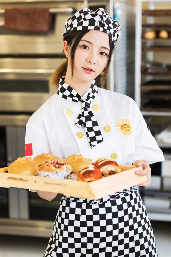 <a href=http://www.8881133.com target=_blank class=infotextkey>江西新東方烹飪學(xué)校</a>