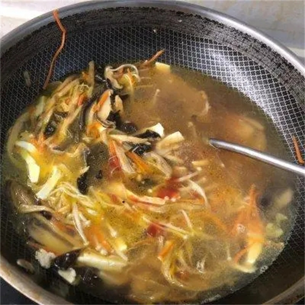 <a href=http://www.8881133.com target=_blank class=infotextkey>江西新東方烹飪學(xué)校</a>.jpg