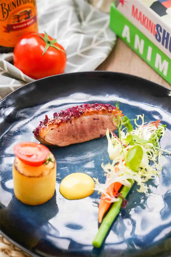 學(xué)西餐技術(shù)到<a href=http://www.8881133.com target=_blank class=infotextkey>江西新東方烹飪學(xué)校</a>.jpg