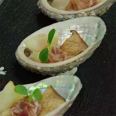 <a href=http://www.8881133.com target=_blank class=infotextkey>江西新東方烹飪學校</a>.jpg