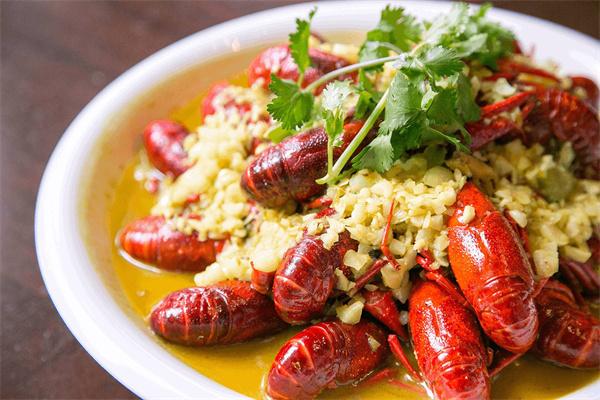 <a href=http://www.8881133.com target=_blank class=infotextkey>江西新東方烹飪學院</a>.jpg