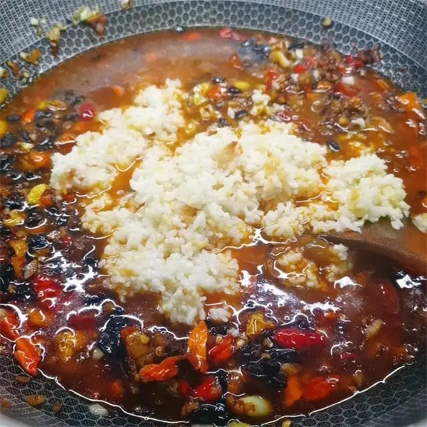 <a href=http://www.8881133.com target=_blank class=infotextkey>江西新東方烹飪學(xué)校</a>.jpg