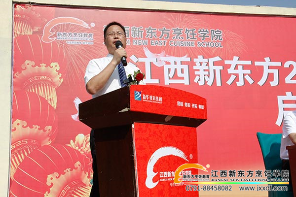 我院青云譜校區(qū)負(fù)責(zé)人董思明