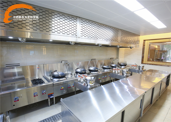 學(xué)廚師就來江西新東方.jpg