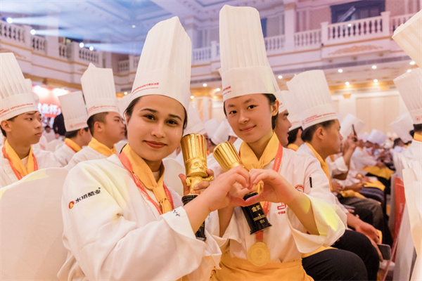 <a href=http://www.8881133.com target=_blank class=infotextkey>江西新東方烹飪學(xué)校</a>.jpg