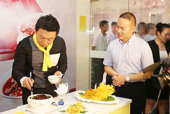 <a href=http://www.8881133.com target=_blank class=infotextkey>江西新東方烹飪學(xué)校</a>.jpg