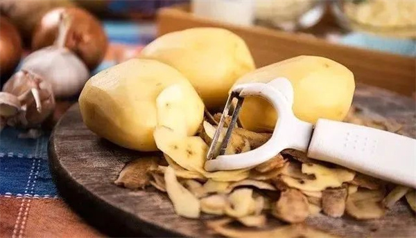 <a href=http://www.8881133.com target=_blank class=infotextkey>江西新東方烹飪學(xué)校</a>.jpg