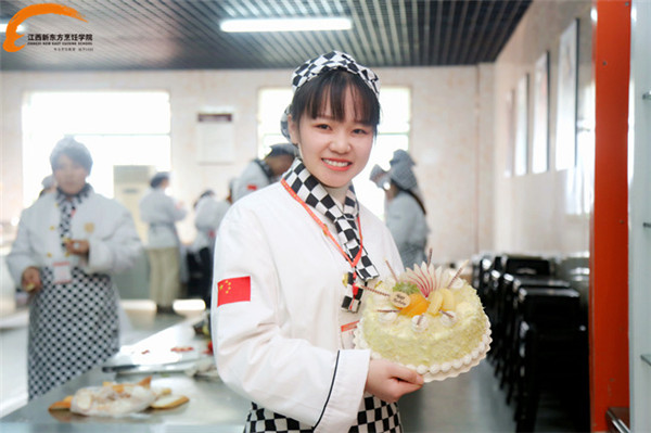 <a href=http://www.8881133.com target=_blank class=infotextkey>江西新東方烹飪學院</a>.jpg